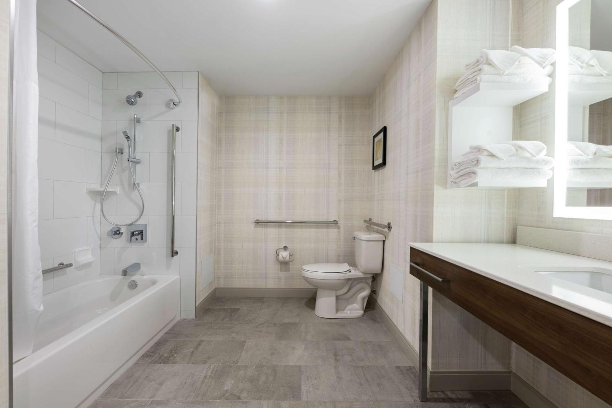 Hampton Inn & Suites Charlottetown Dış mekan fotoğraf